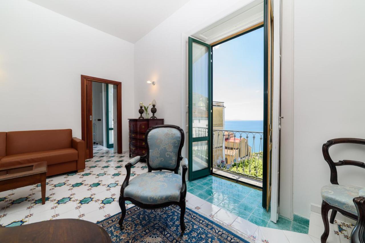 Amalfi Coast Family Luxury Suite Виетри Экстерьер фото