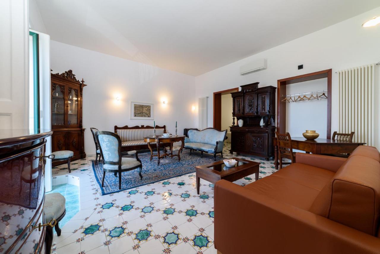 Amalfi Coast Family Luxury Suite Виетри Экстерьер фото
