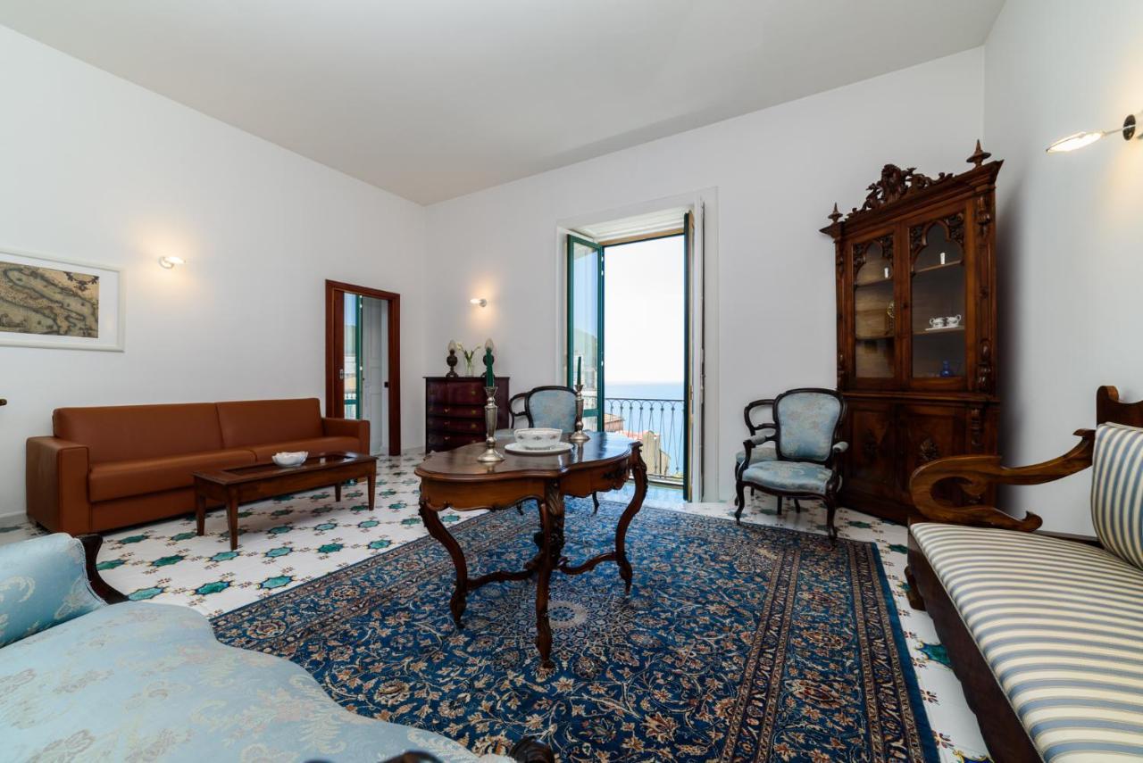 Amalfi Coast Family Luxury Suite Виетри Экстерьер фото