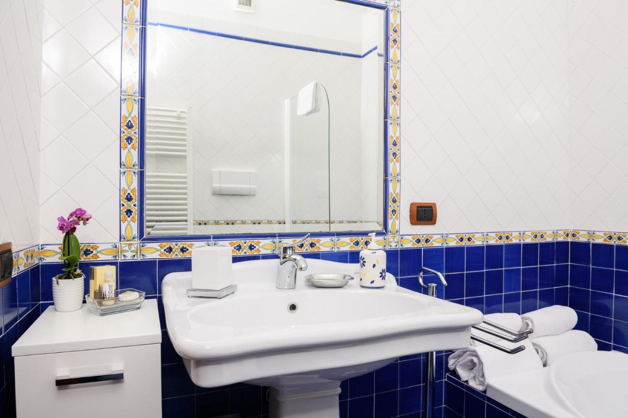 Amalfi Coast Family Luxury Suite Виетри Экстерьер фото