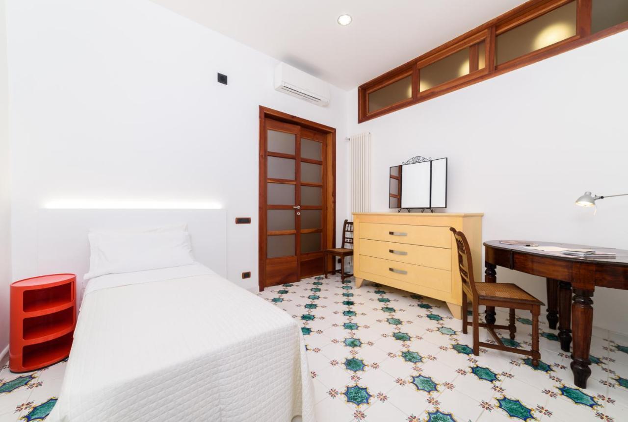 Amalfi Coast Family Luxury Suite Виетри Экстерьер фото