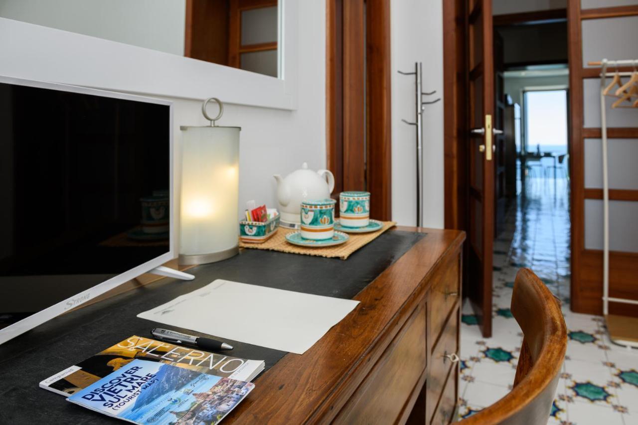 Amalfi Coast Family Luxury Suite Виетри Экстерьер фото