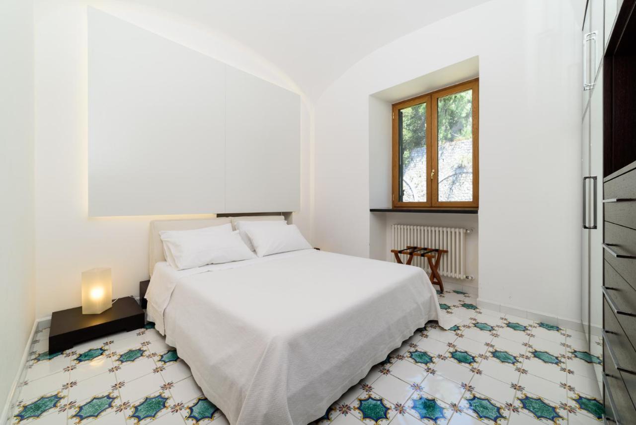 Amalfi Coast Family Luxury Suite Виетри Экстерьер фото