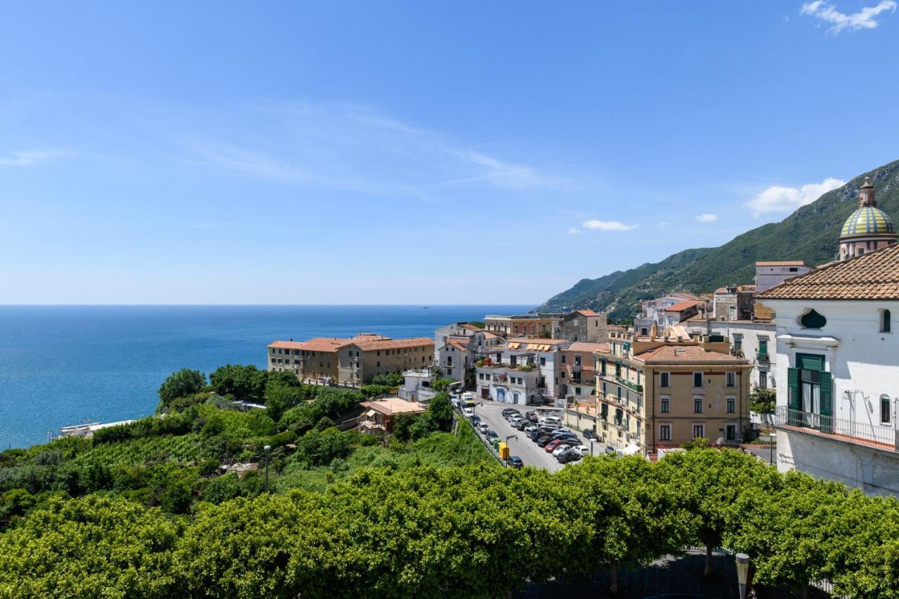 Amalfi Coast Family Luxury Suite Виетри Экстерьер фото