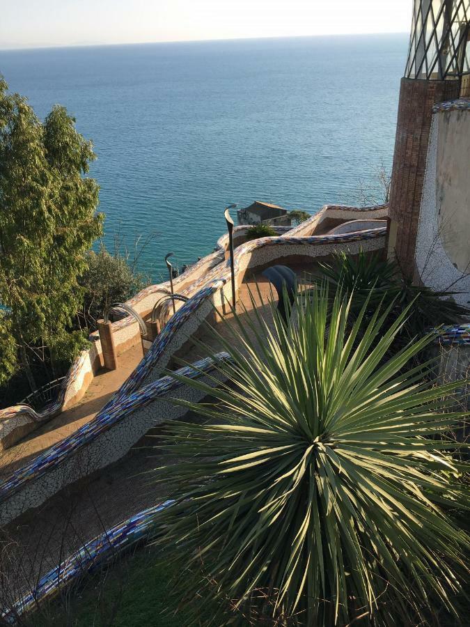 Amalfi Coast Family Luxury Suite Виетри Экстерьер фото