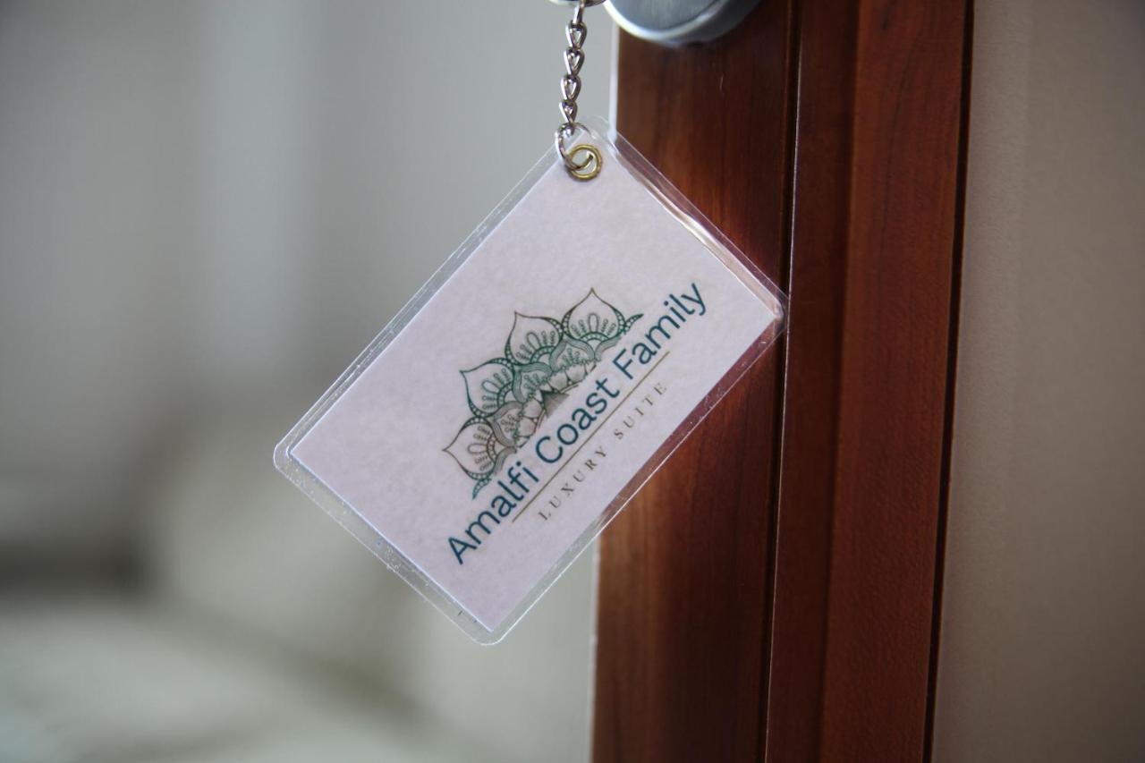 Amalfi Coast Family Luxury Suite Виетри Экстерьер фото