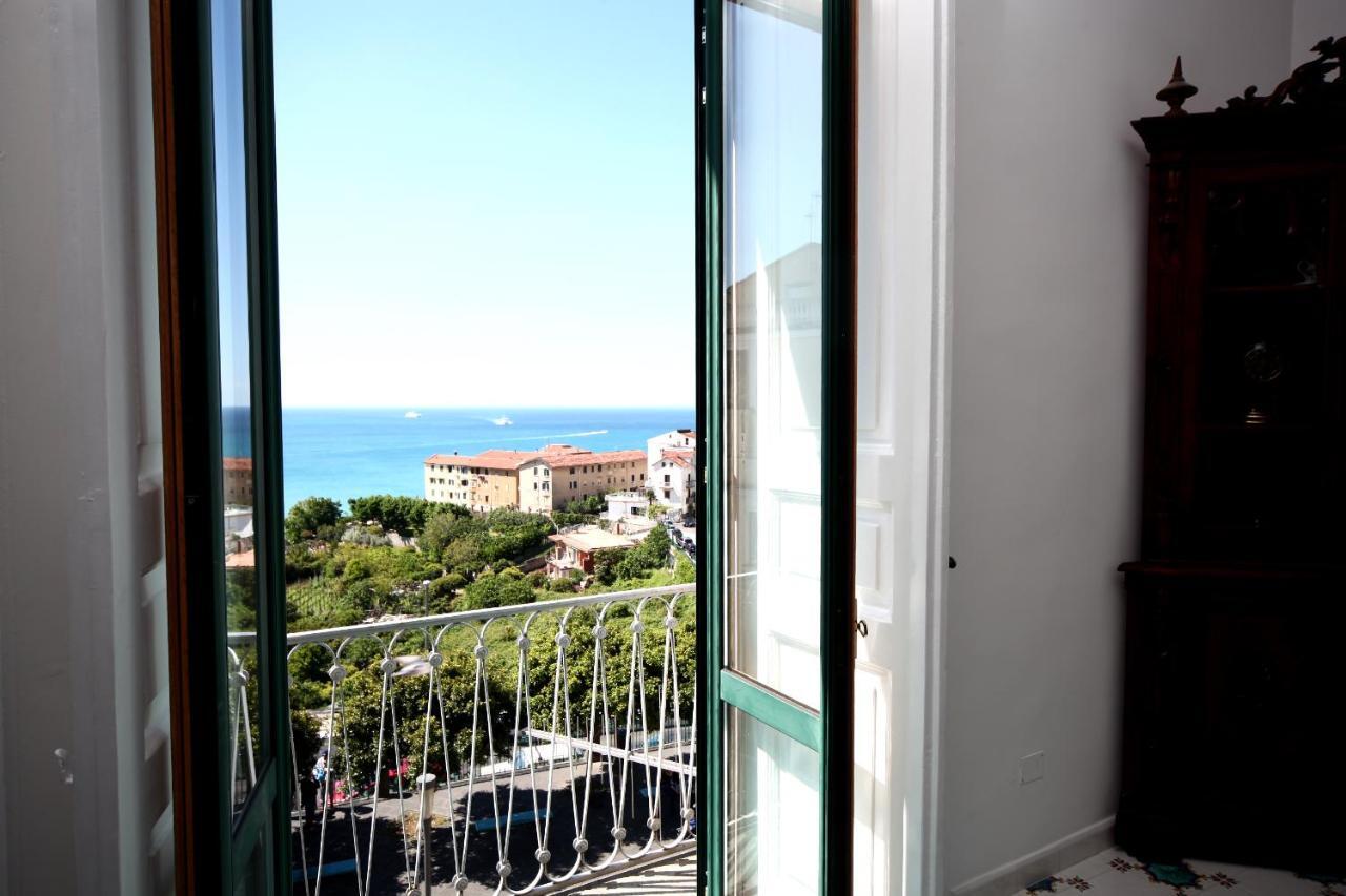 Amalfi Coast Family Luxury Suite Виетри Экстерьер фото